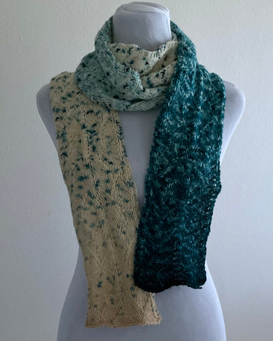 Dragonscale Scarf
