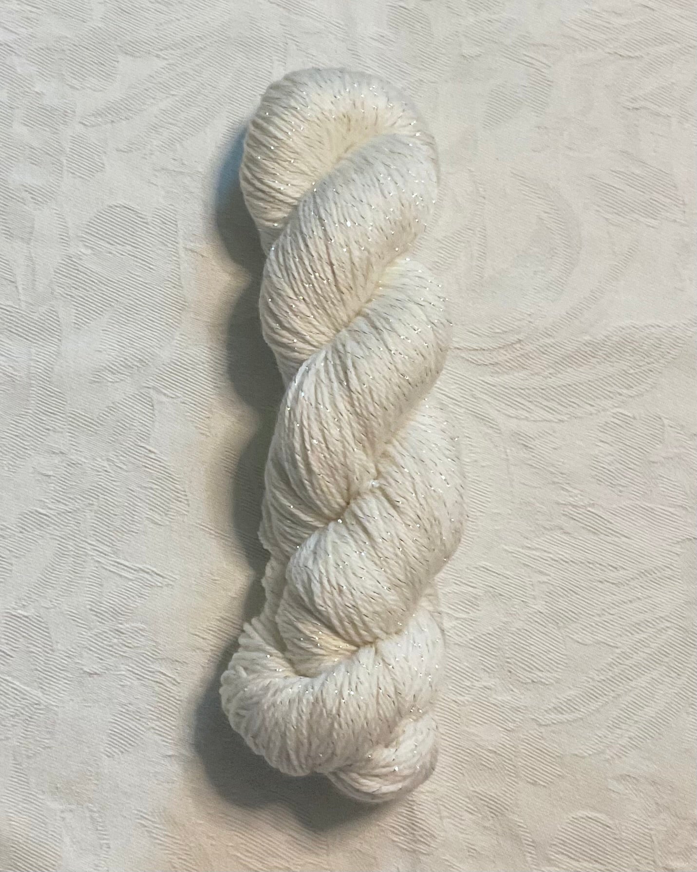 White Wedding - Glitter Bomb